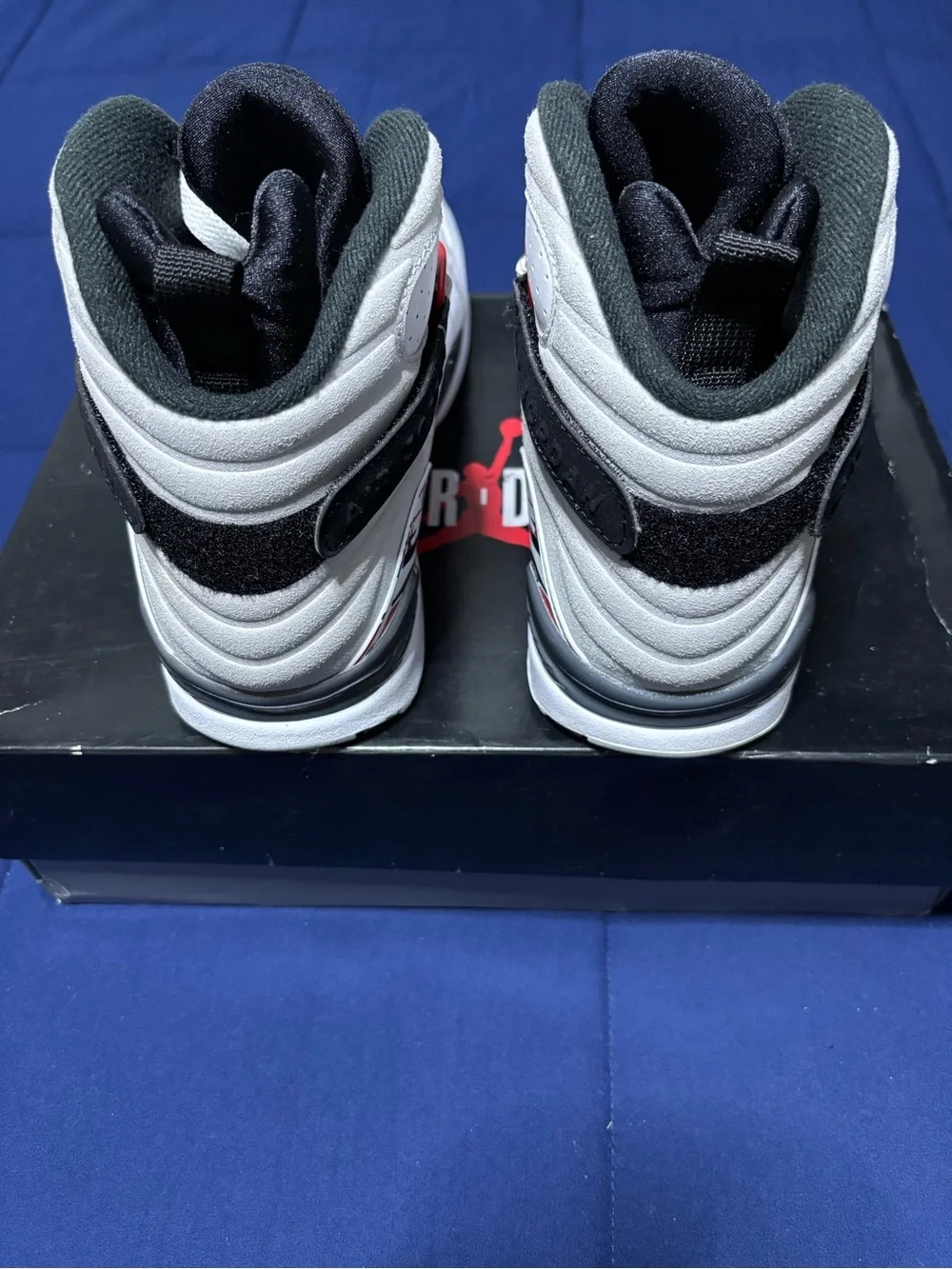Jordan 8 Retro Bugs Bunny 2025 Size 10